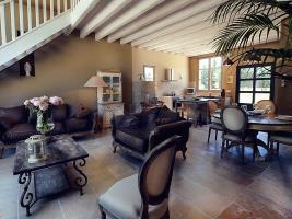 Le Chateau Des Cinq Cantons Hotel Carpentras ภายนอก รูปภาพ